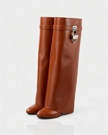Bottes Lock, Camel